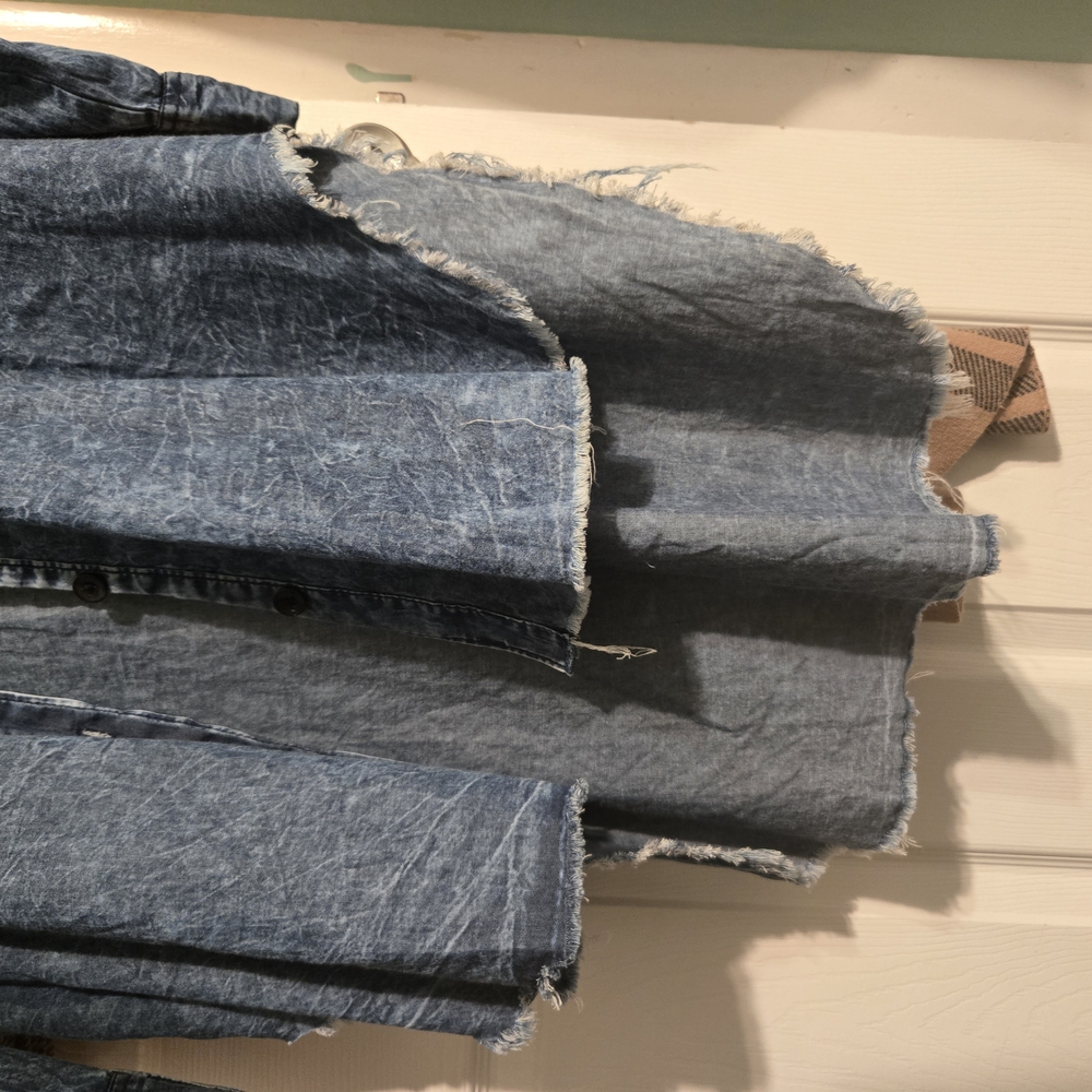 Denim Button-Up Shirt with Patch - Picture 7 of 7